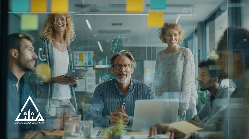 نهادینه‌سازی فرهنگ دیجیتال در تیم‌های سنتی ایران با همکاری بین نسل‌ها، داشبوردهای داده و ابزارهای همکاری؛ نمایش گذار از کاغذ به دیجیتال