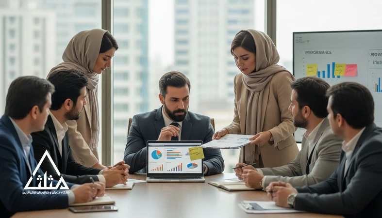 جلسه مدیران برای سنجش عملکرد واقعی تیم فراتر از KPI و فرم ارزیابی عملکرد